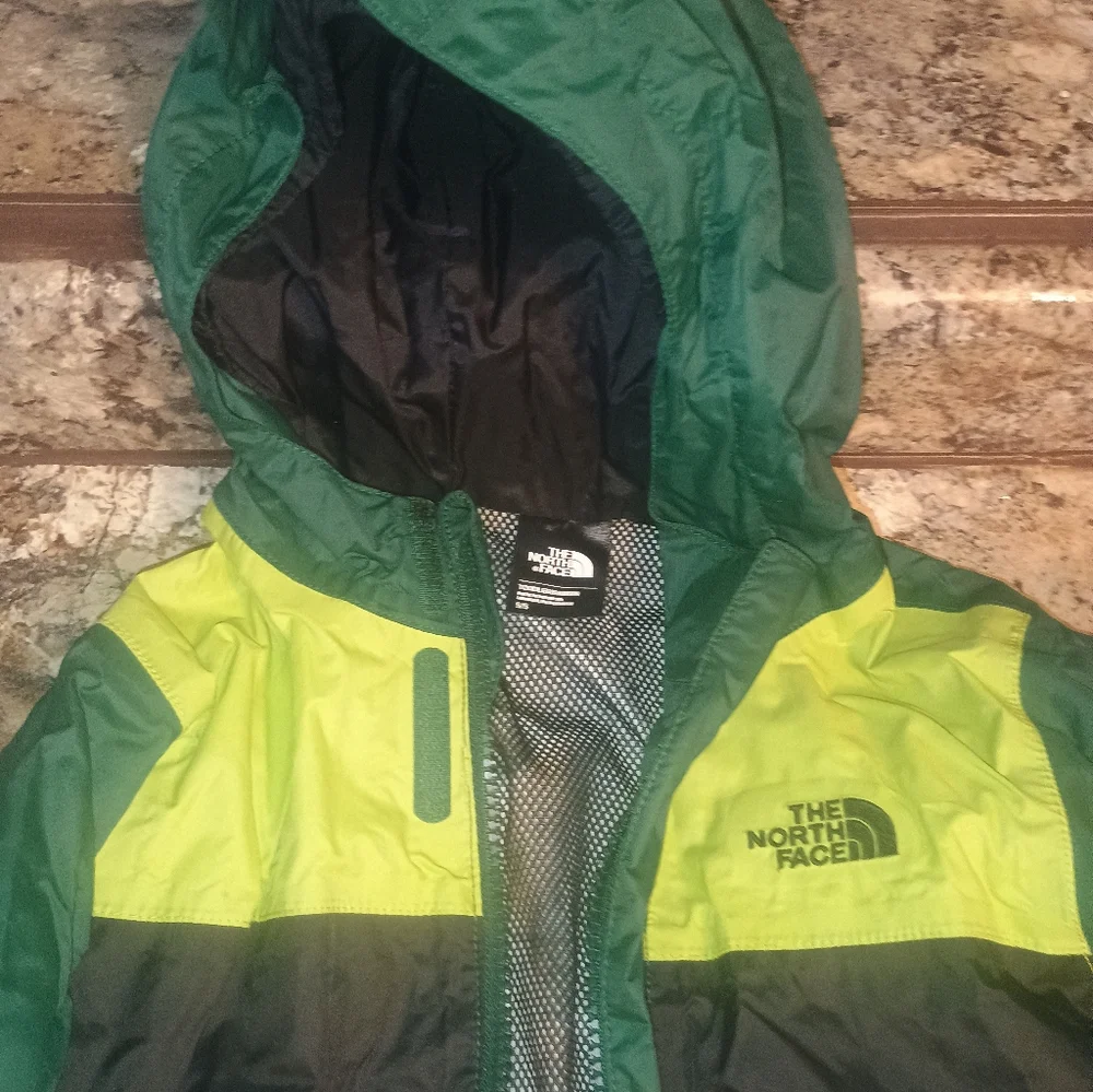 Boys northface zip up windbreaker style fully lined toddler size 5 - Picture 4 of 4